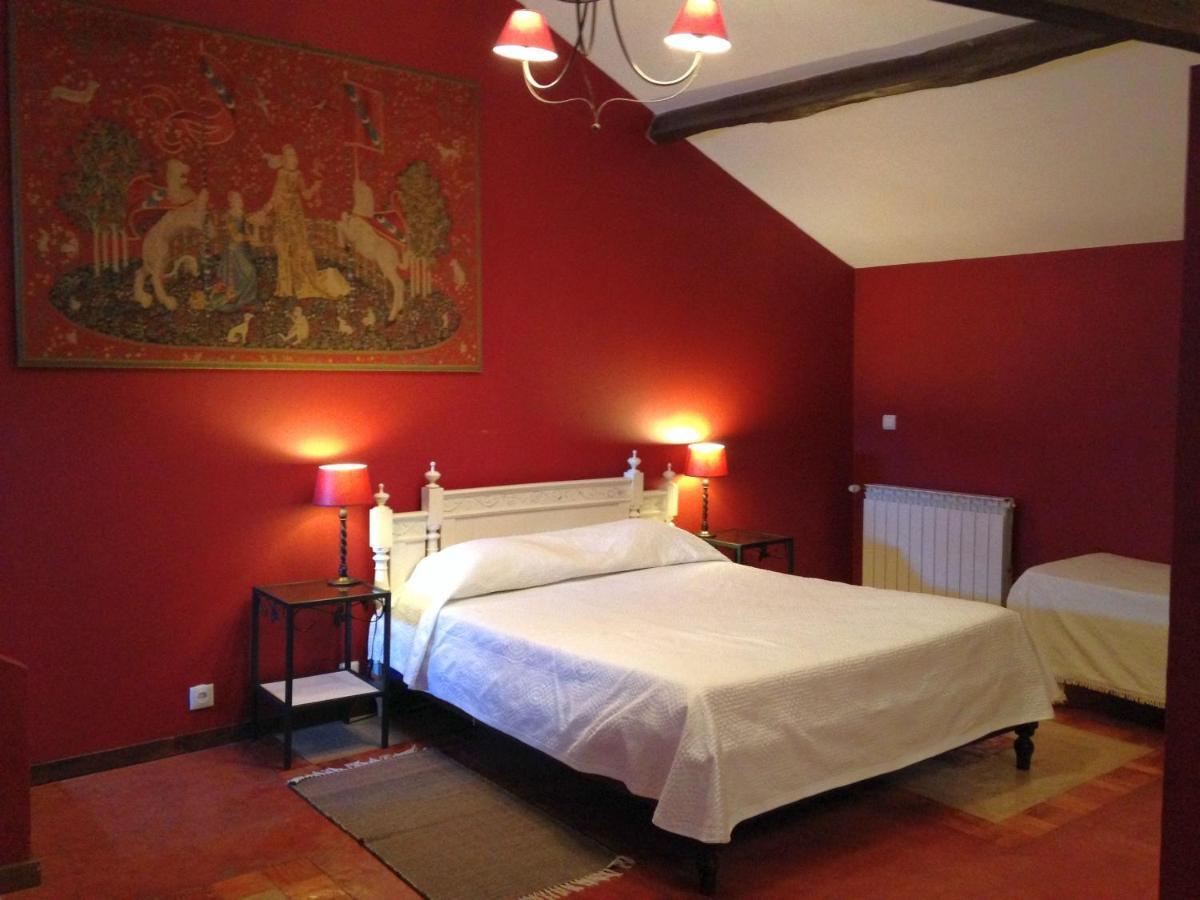 Casa 3 Aguias Bed & Breakfast Aveiro Exterior photo